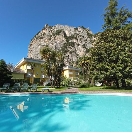 Hotel Garden Arco (Adults Only) Bagian luar foto