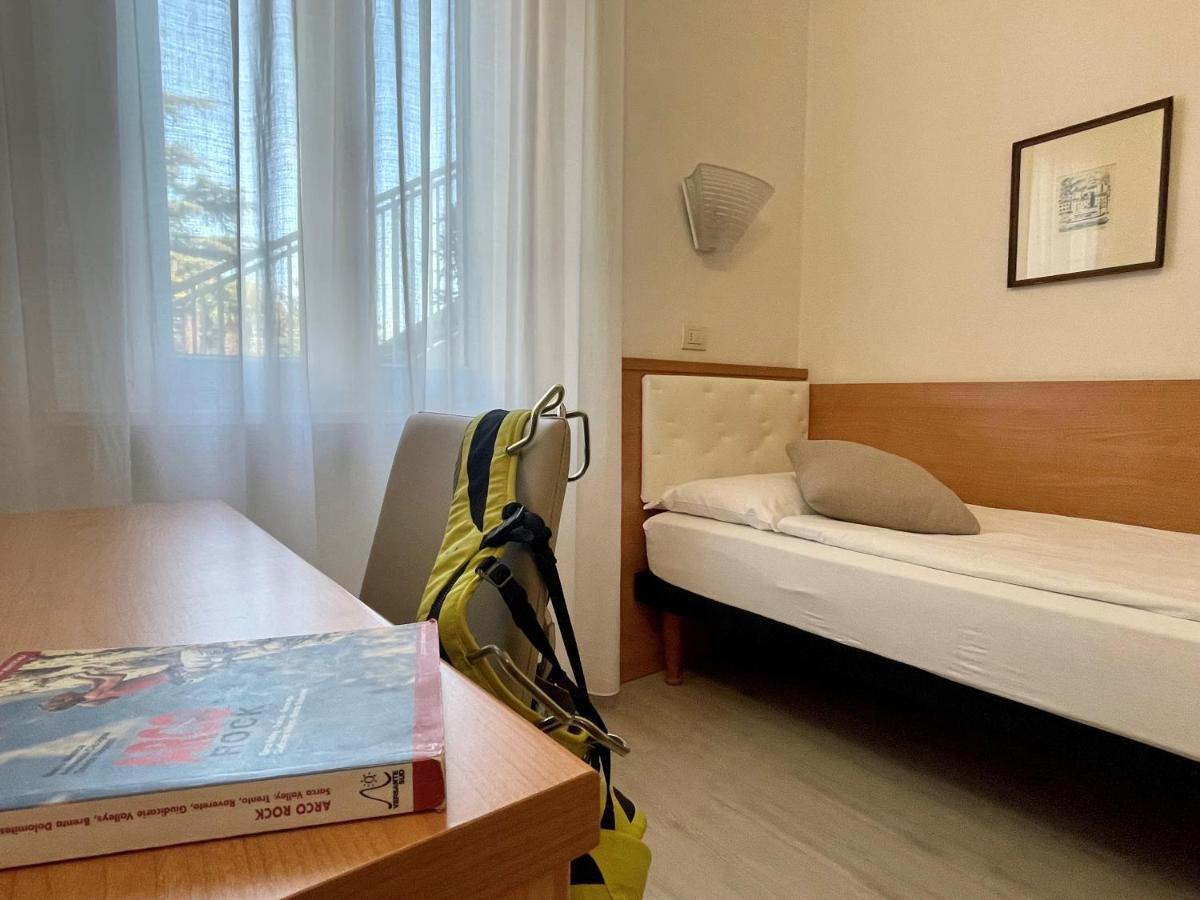Hotel Garden Arco (Adults Only) Bagian luar foto