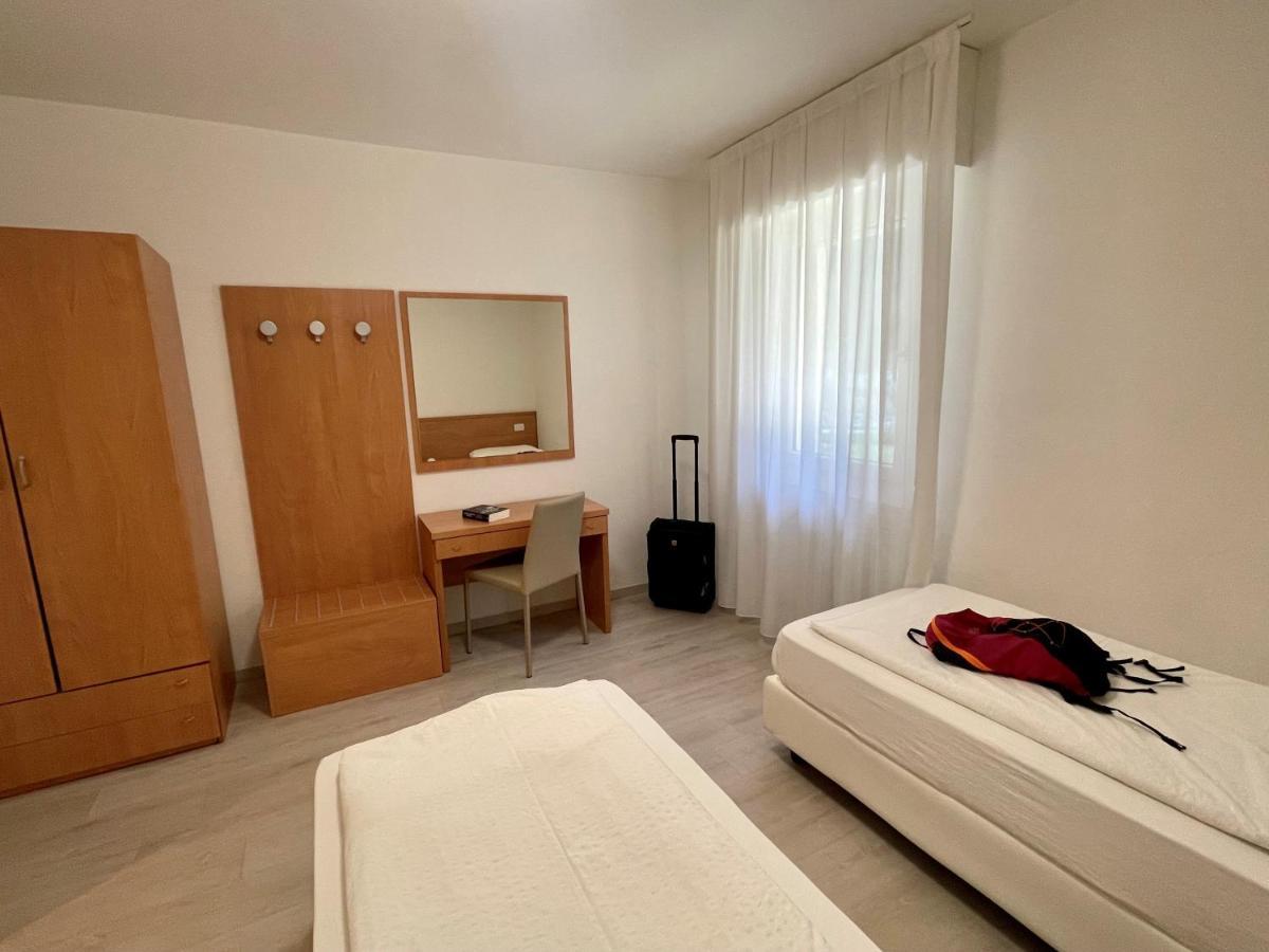 Hotel Garden Arco (Adults Only) Bagian luar foto