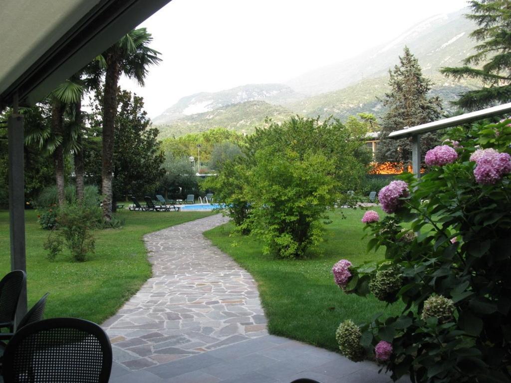 Hotel Garden Arco (Adults Only) Bagian luar foto